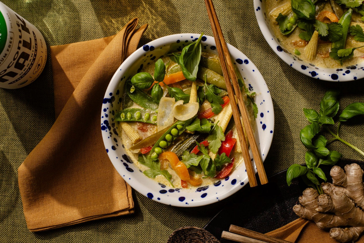 Quick Vegan Vegetable Green Curry Soup