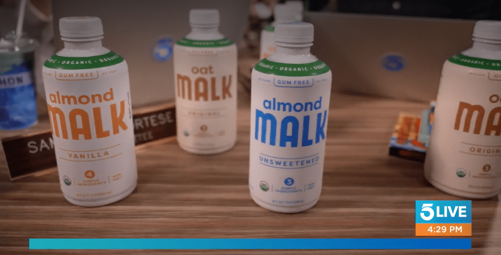 KTLA: We tried the $17 Instagram smoothie from Erewhon